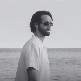 Best Sunglasses for Holidays (Style That Travels Well)