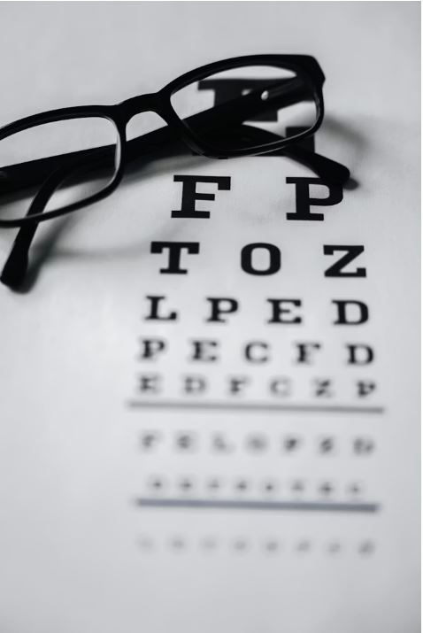 Dry Eye Explained: Causes, Symptoms, Treatments, and How to Find Relief